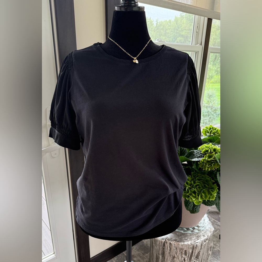 Talbots Classic Black Short Sleeve Top